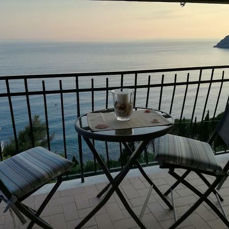 A & M House Appartement Moneglia Buitenkant foto