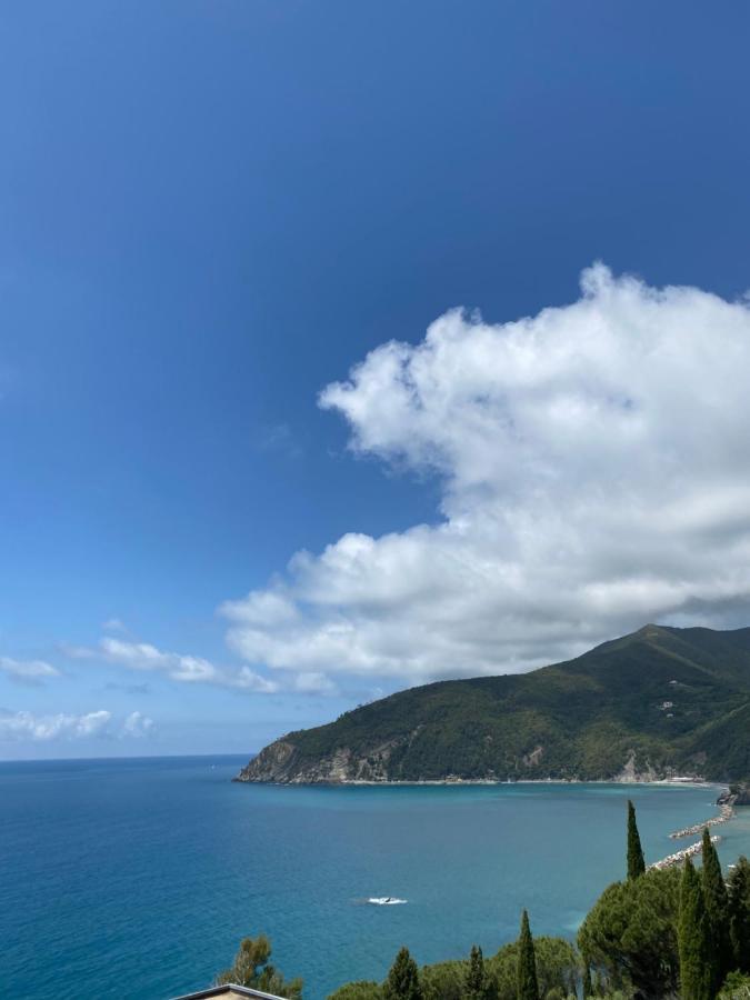 A & M House Appartement Moneglia Buitenkant foto