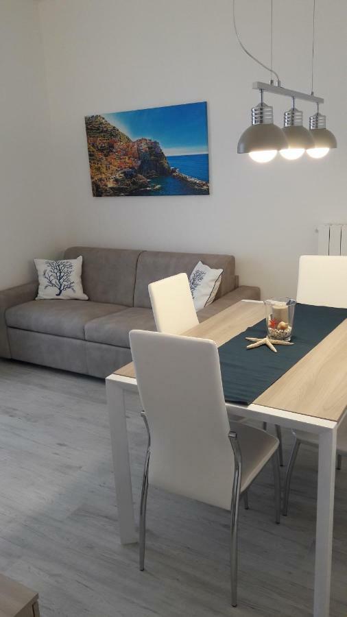 A & M House Appartement Moneglia Buitenkant foto