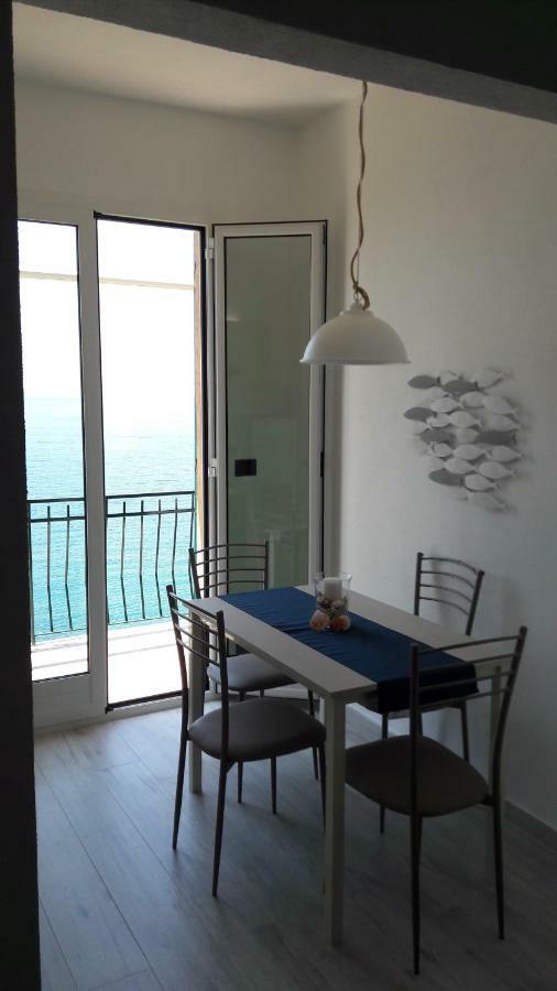 A & M House Appartement Moneglia Buitenkant foto